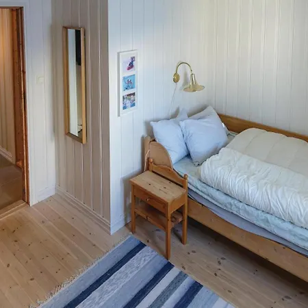 Four Bedroom Holiday In Hébergement de vacances